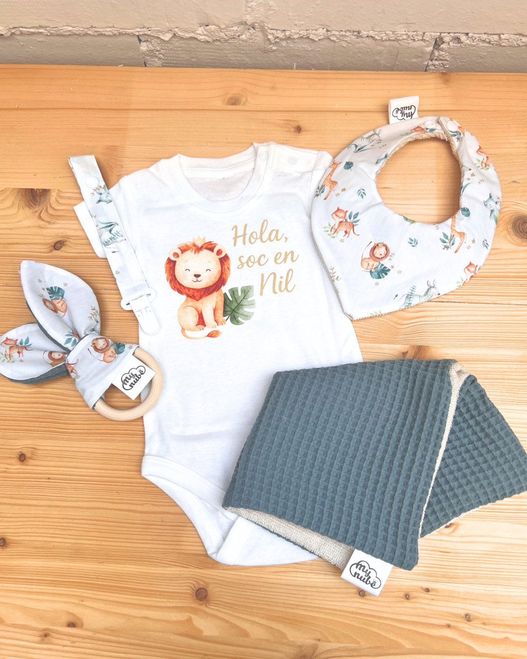 Pack de nacimiento personalizado 🦁