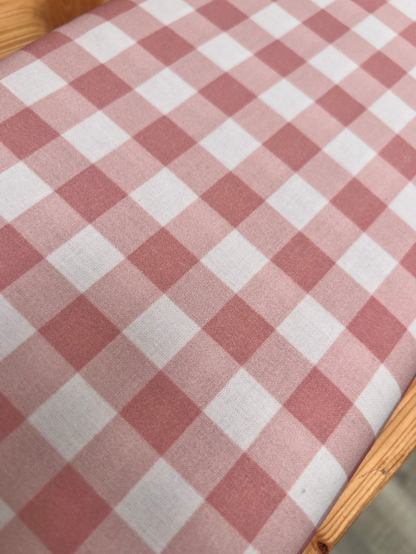 Tela popelin vichy rosa