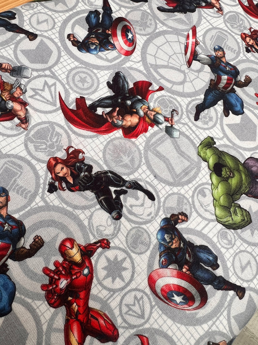 Tela popelin superhéroes